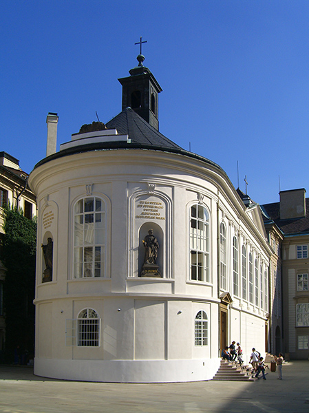 Okna kaple sv.Kříže