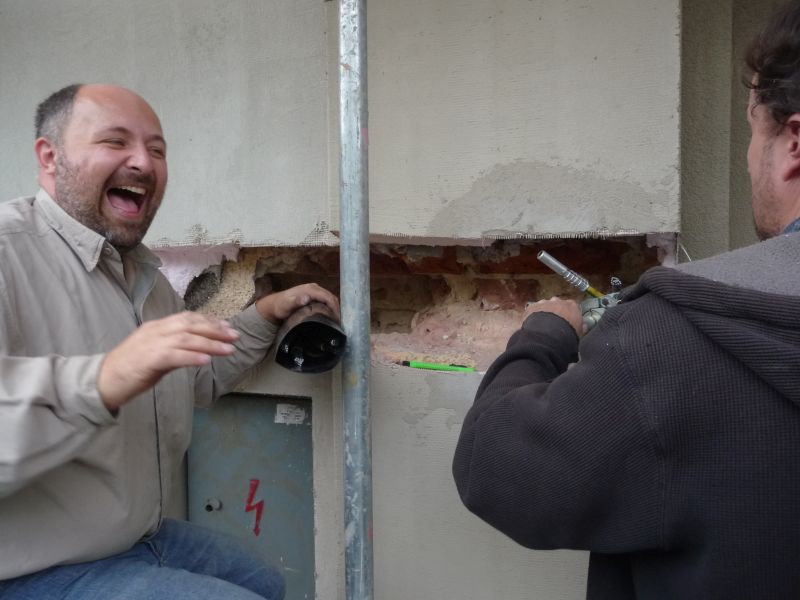 Úspěšné obnovení elektrického přívodu domu